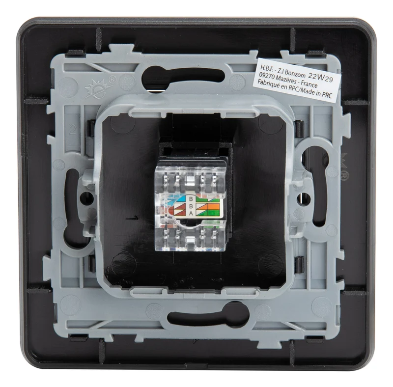 Prise réseau RJ45 complète - catégorie 6 - métal Noir brossé - Kouro - Zenitech