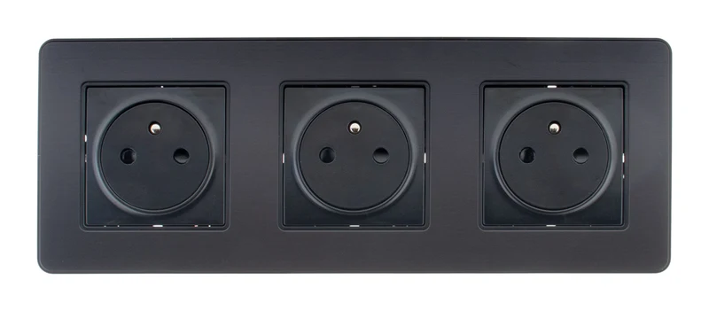 Prise 16A 2P+T Easy Eject en métal noir brossé - Kouro - Zenitech